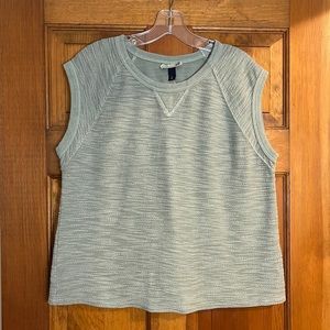 Universal Thread sleeveless green top